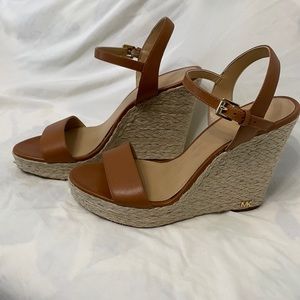 Michael Kors Wedge Heels Tan Straw Brown Leather